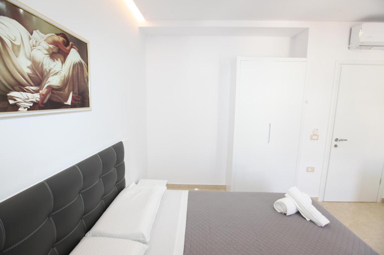 Nika Hotel Sarandë 외부 사진