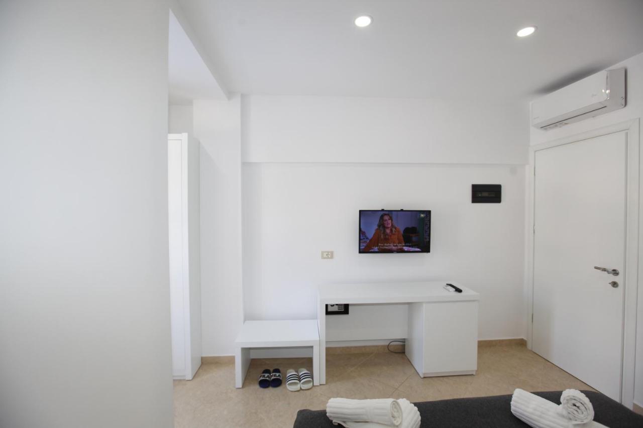 Nika Hotel Sarandë 외부 사진