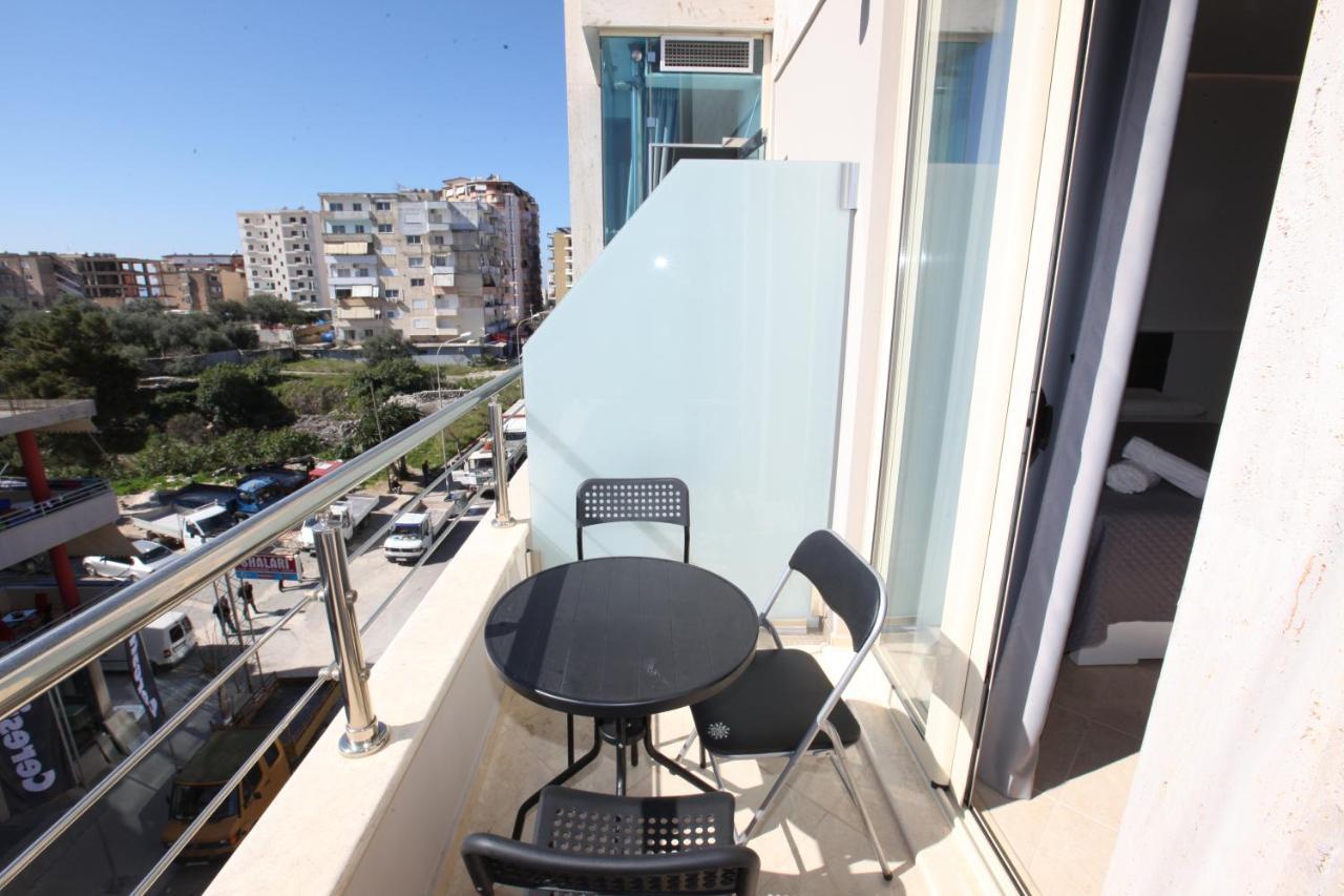 Nika Hotel Sarandë 외부 사진