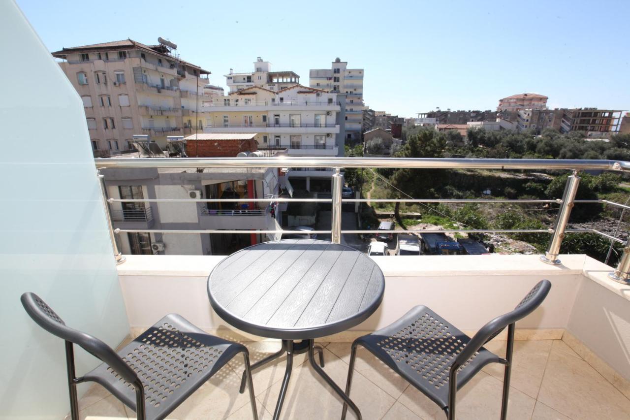 Nika Hotel Sarandë 외부 사진